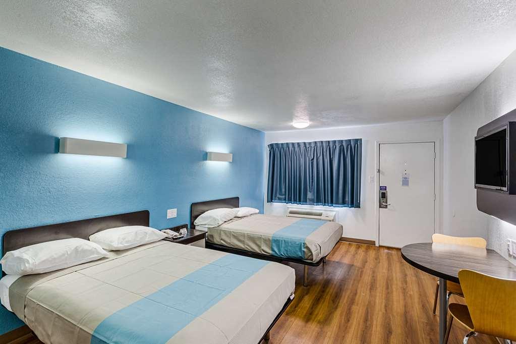 Motel 6 Fort Worth - Northside Habitación foto