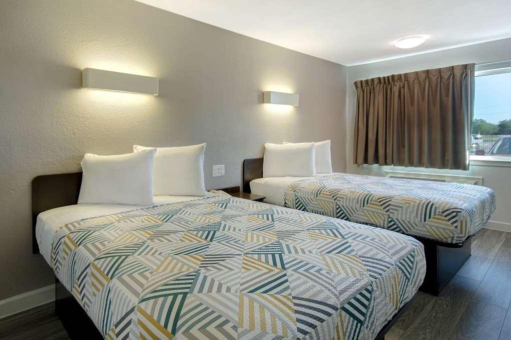 Motel 6 Fort Worth - Northside Habitación foto